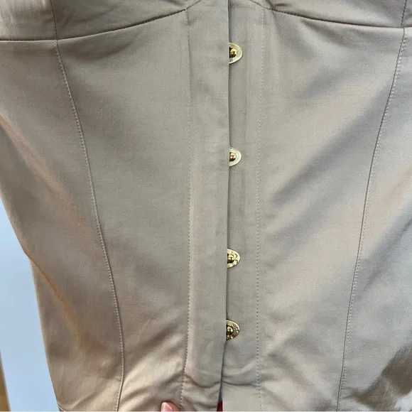 La Perla Corset with Gold Hardware and Lace Back - Picture 12 of 14